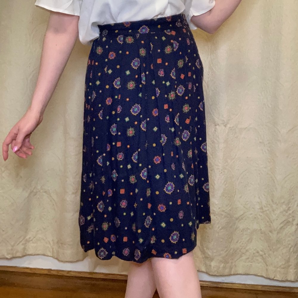 Midi skirt with pockets